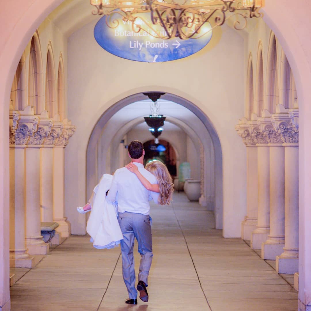 Assign the Commanding Skill of a San Diego Wedding Photographer 