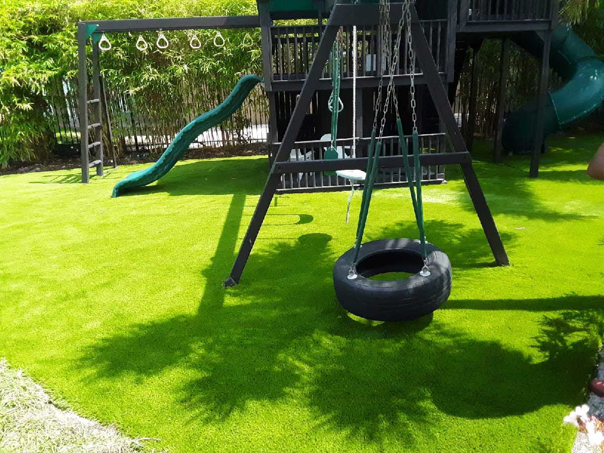 How to find a reliable artificial grass company 