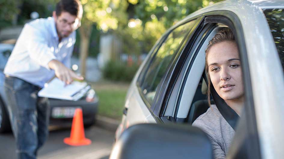 Importance of Enrolling in a Professional Driving School