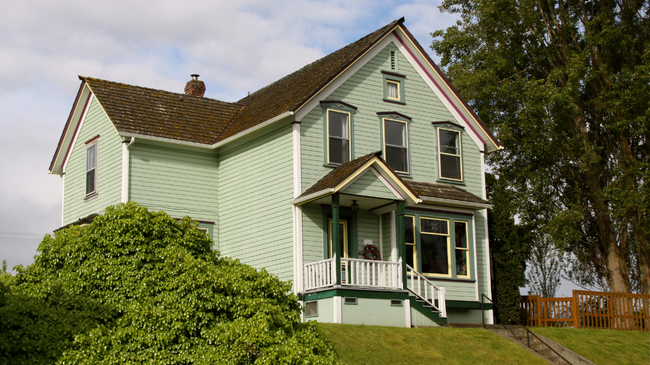 How is a luxury home in a gated community the best investment option
