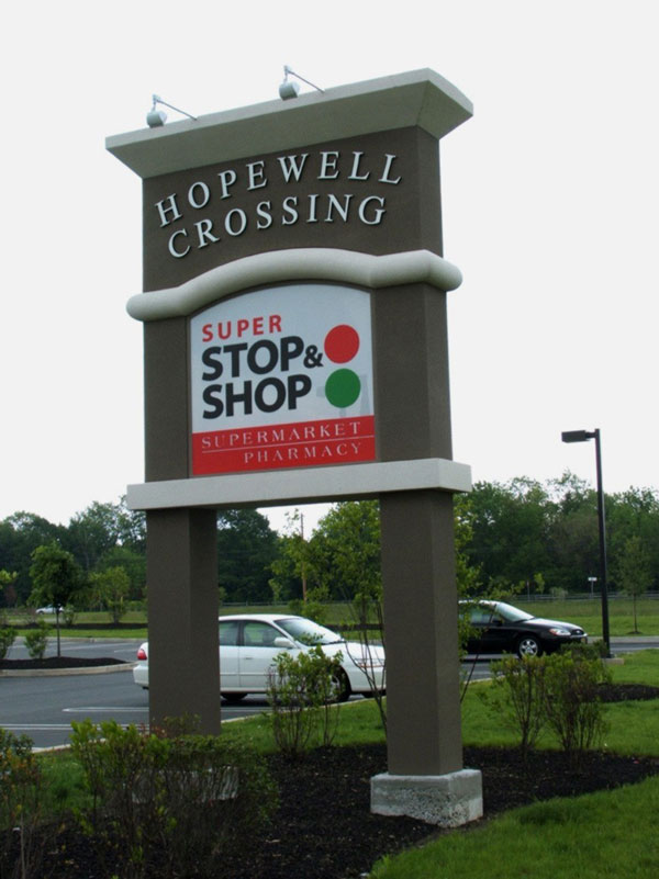 Elevate Your Business Visibility with Pylon Signs in Huntsville