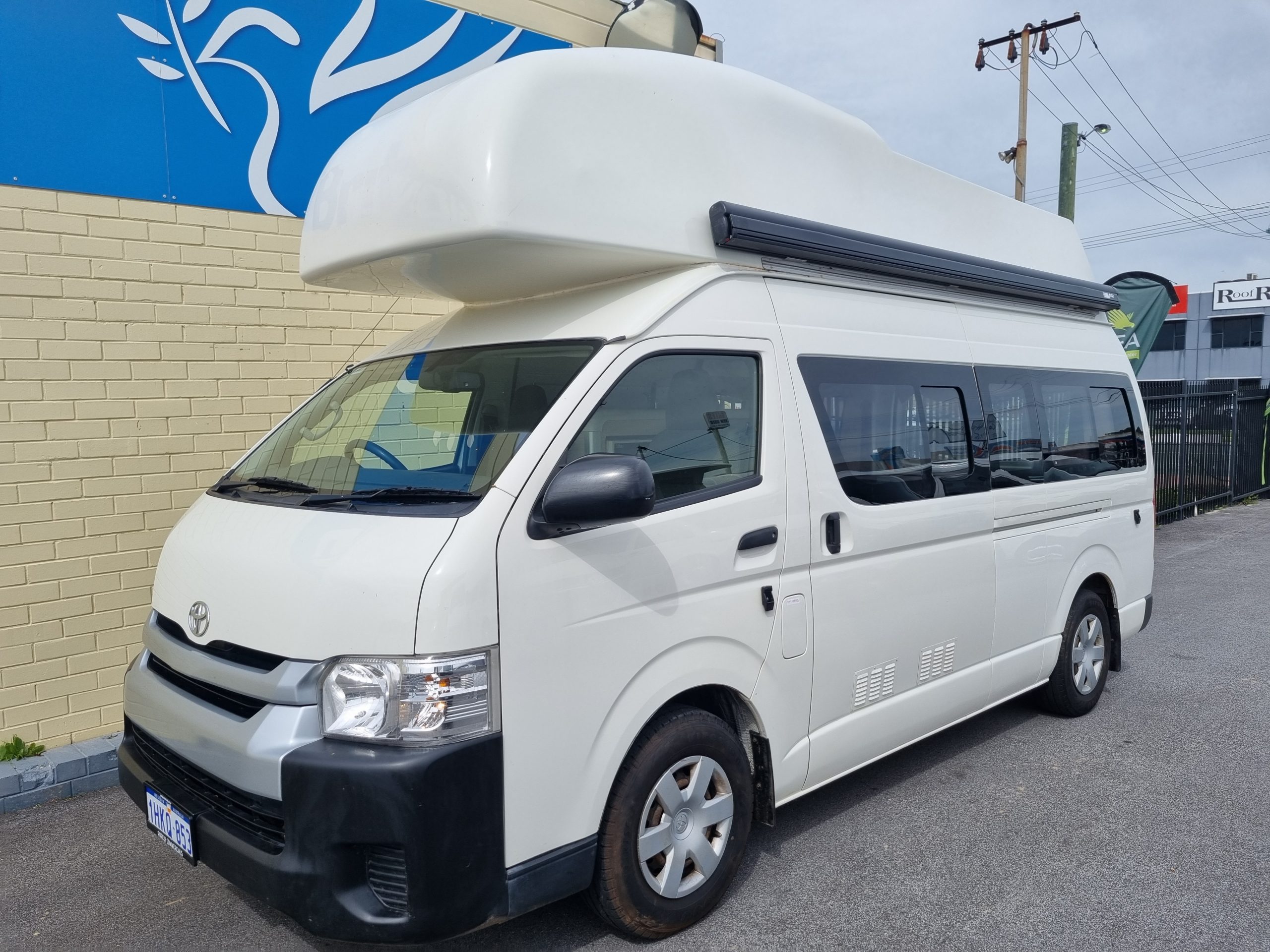 How To Choose the Best Motorhomes From Specialists That Are For Sale?