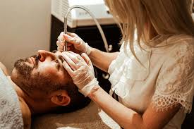 BENEFITS OF A HYDRAFACIAL TREATMENT