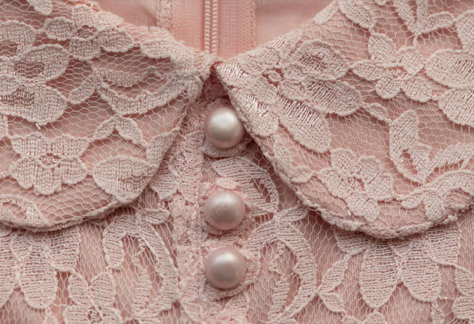 What Are the Different Kinds of Lace?