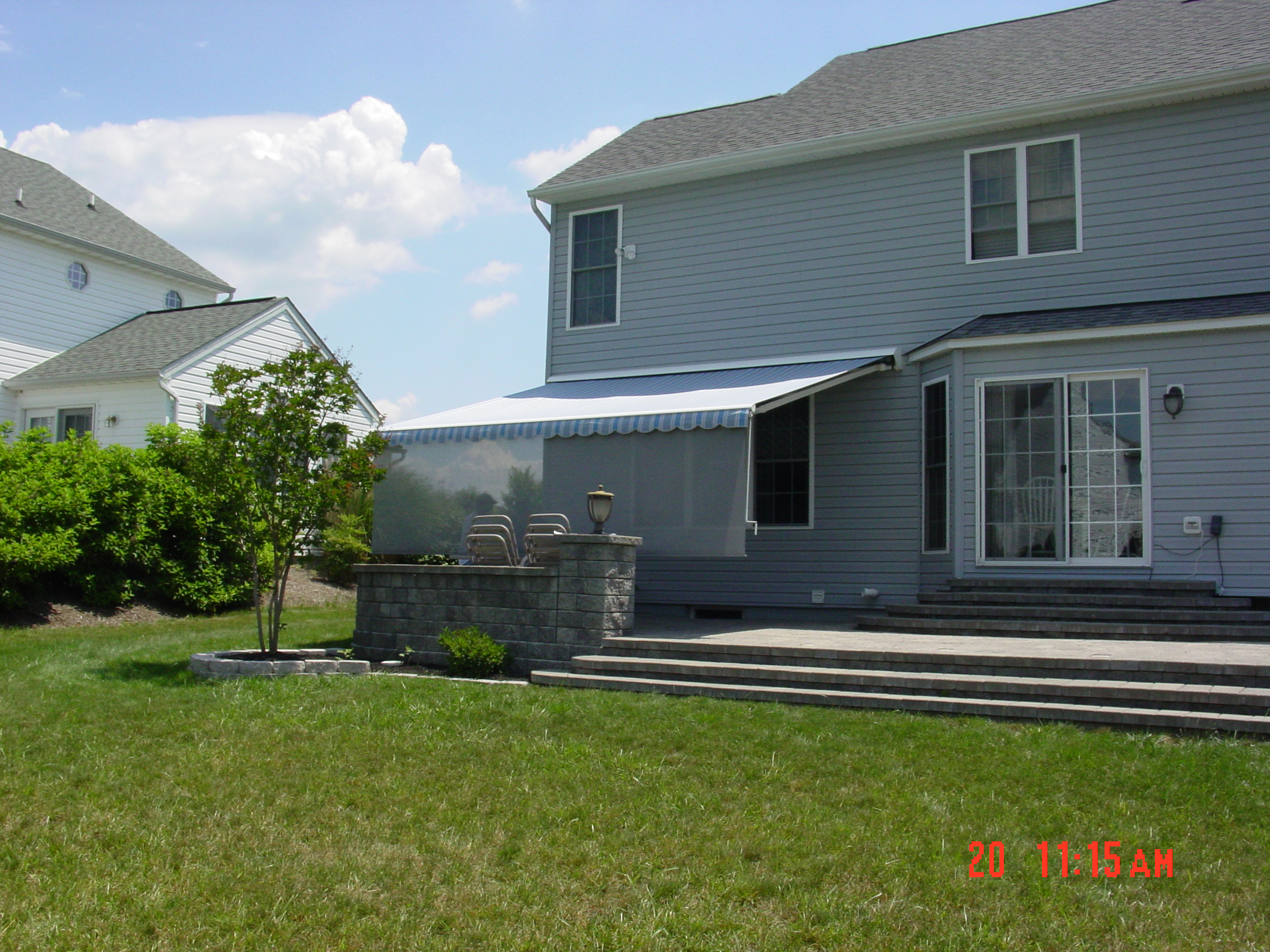Our Vote for Best Motorized Awning for Decks