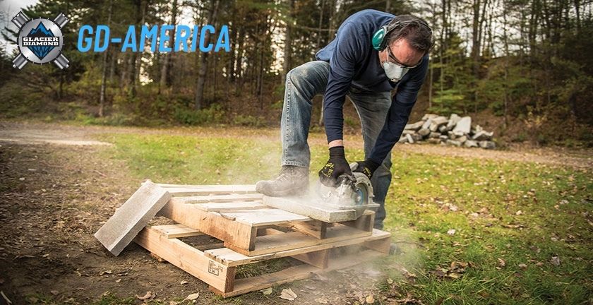 Can I use a circular saw to cut asphalt?