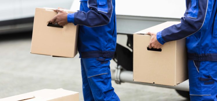 How do I prepare my house for a movers?