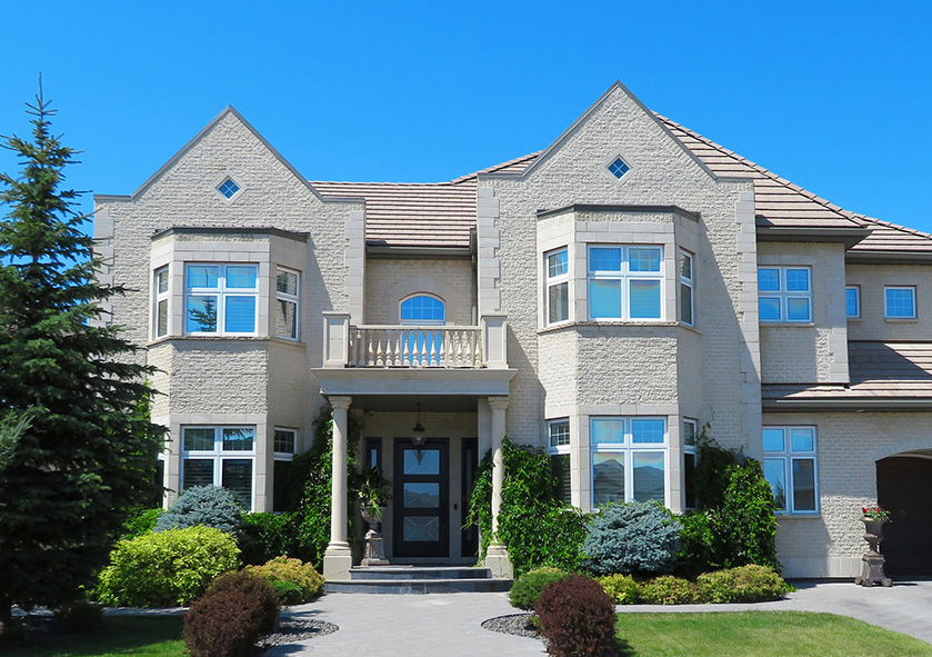 Is Purchasing A Home At A Public Auction Profitable?