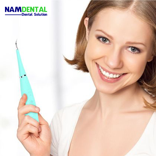 Máy lấy cao răng tại nhà