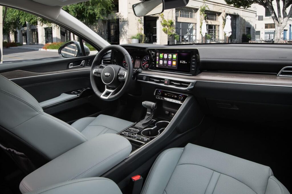 Navigating London: A Guide to Choosing the Right Cabs