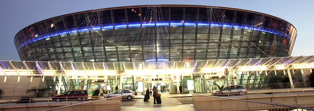 Transferts Monaco Nice en taxi privé ponctualité et discrétion garanties