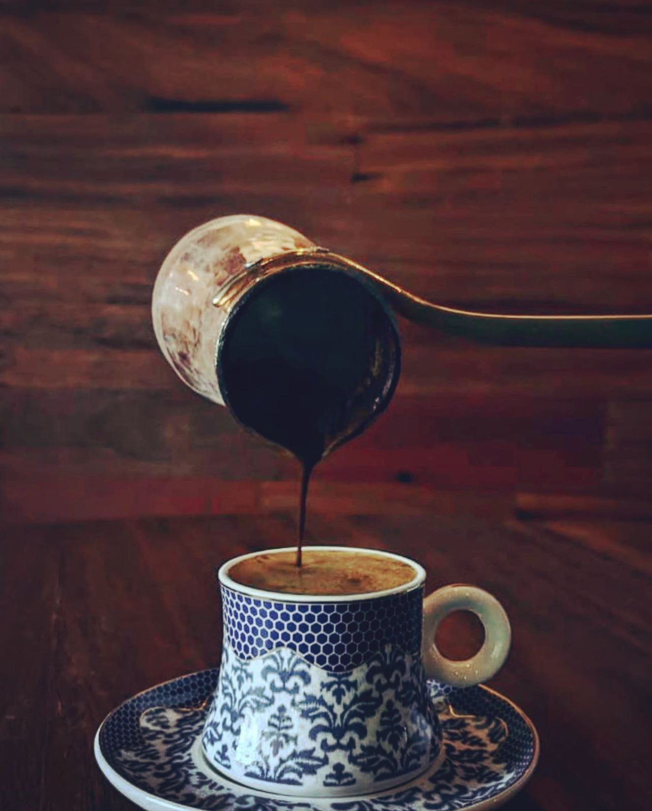 How to negotiate with a coffee machine supplier for the best deal