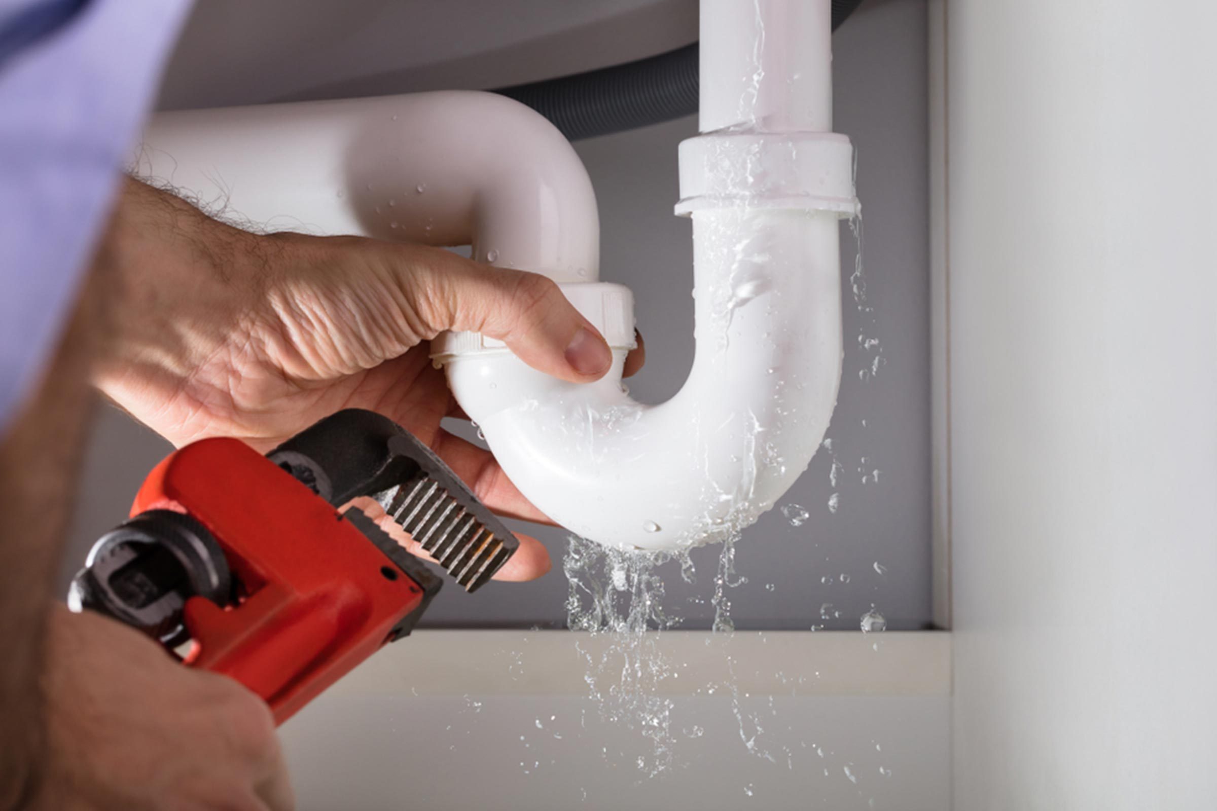 10 Tips To Ensure You Get The Best Plumber
