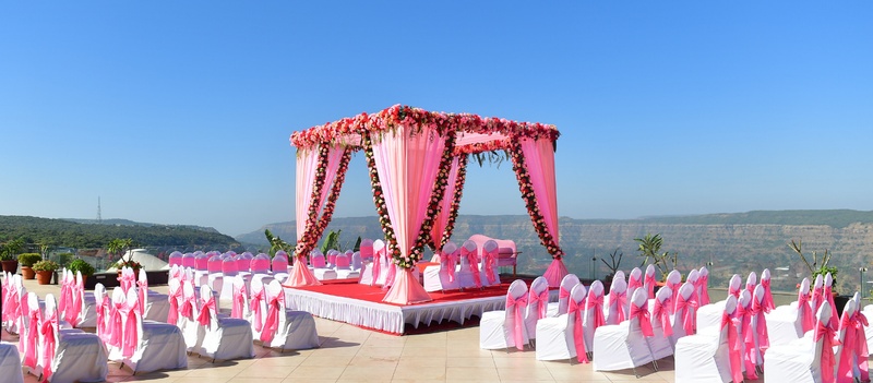 How do people pay for weddings?