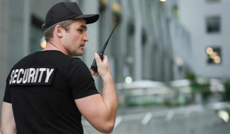 Why Should Businesses Invest in Corporate Security Guards?