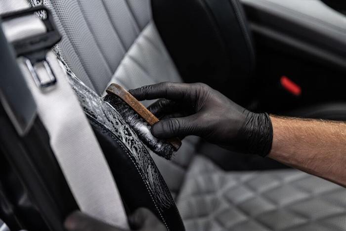 How Could You Find The Right Car Detailer?