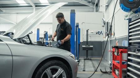 Service Our Car From An Authorised Centre Always