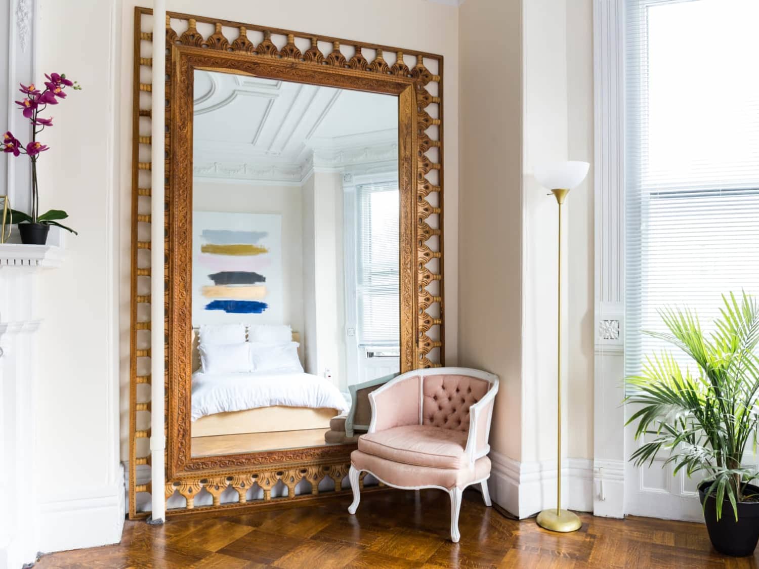 Different Way to Use Mirrors in Your Property