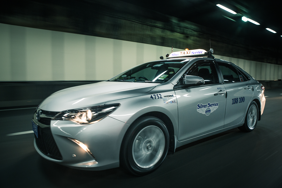 Let Your Parents Enjoy the Car Rental Culture in Melbourne!