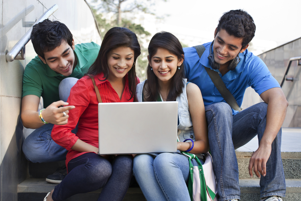 Economics as a career – a glance at the opportunities and programmes to consider