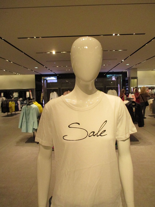 How to Choose Promotional T-Shirts the Right Way