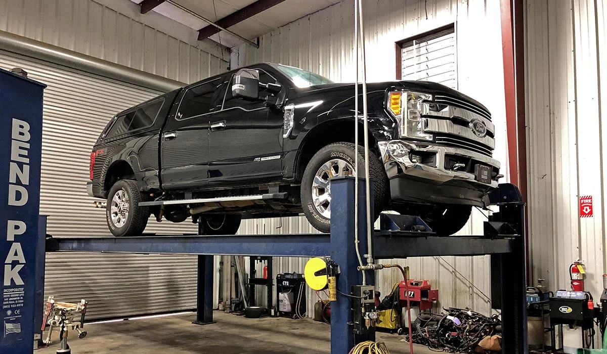 7 Benefits to know about the Best Mechanical Repairs for your Ford repair Dubai