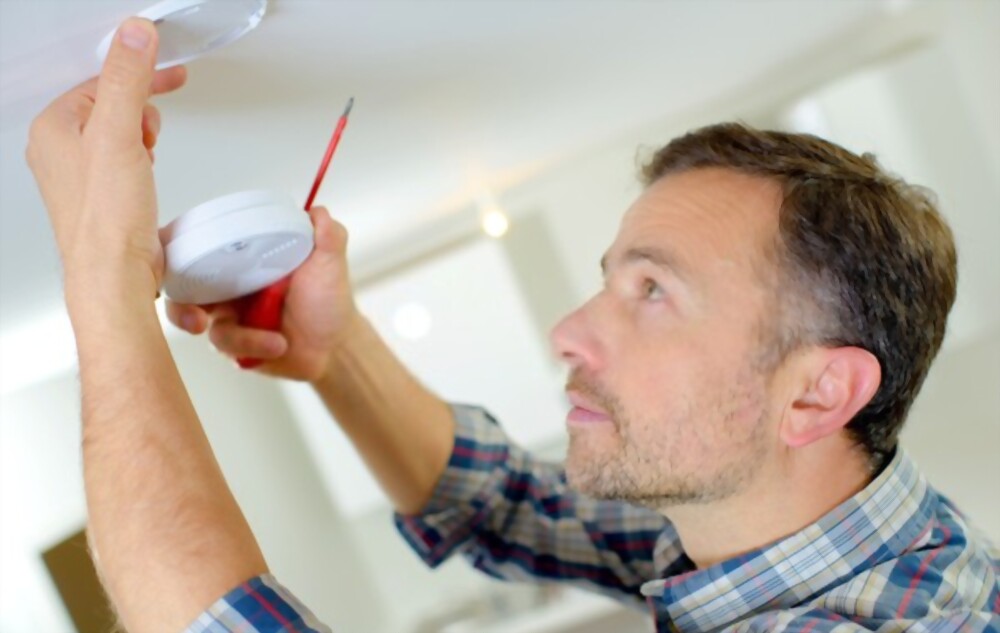 Things To Know About Choosing the Right Smoke Alarm Testing Service