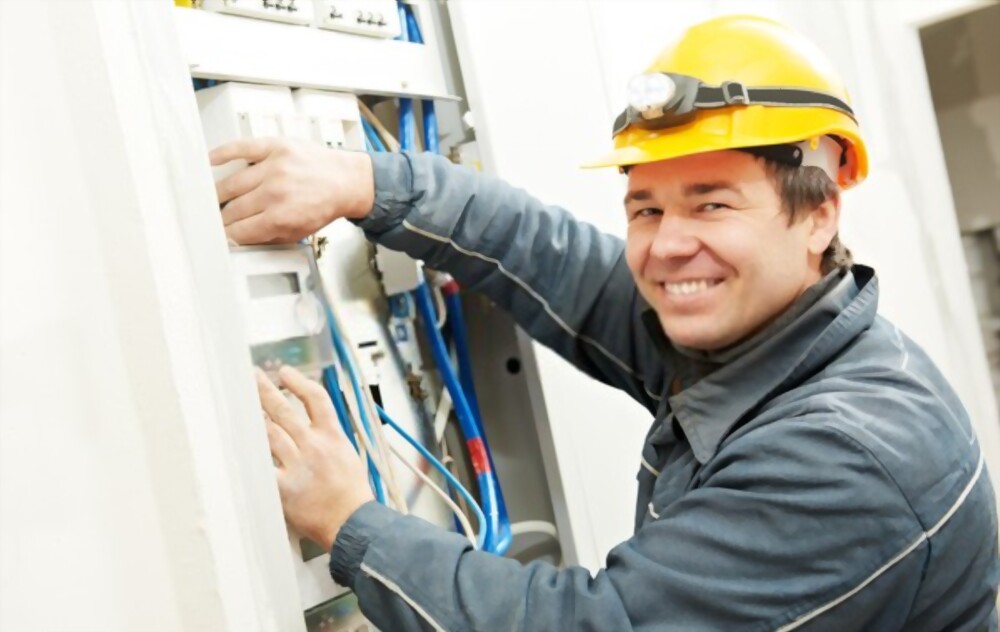 Effective Tips to Choose a Competent Electrical Contractor