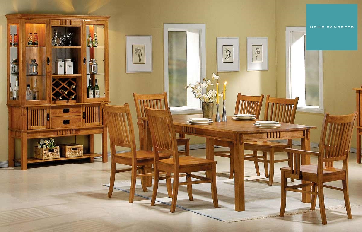 Designs For Office Spaces Featuring Custom-Made Furniture