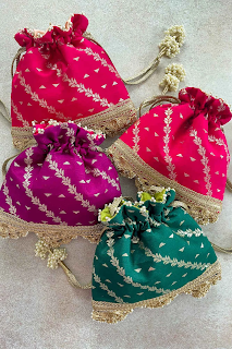The Growing Trend of Potlis and Wedding Favors: A Perfect Blend of Tradition and Modernity