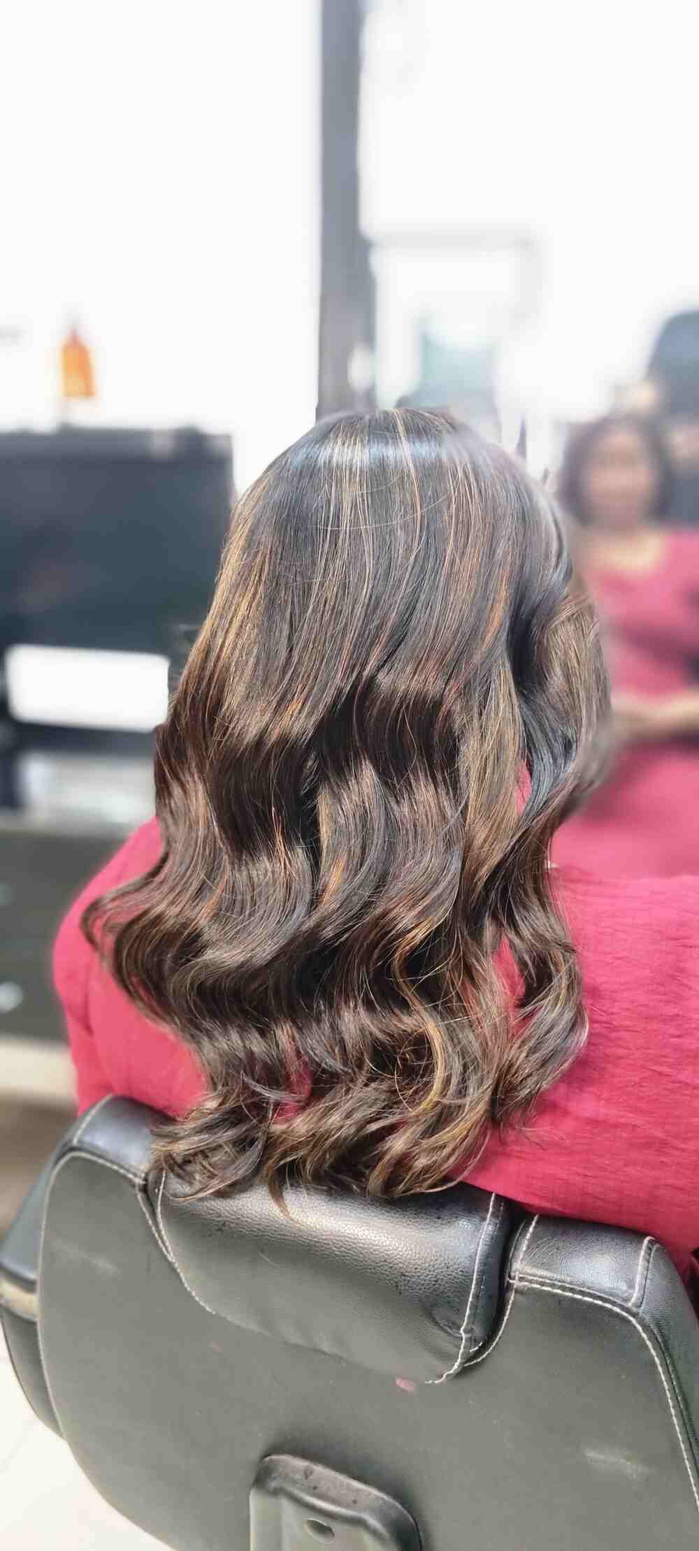 Finding the Top Salon and Beauty Parlor in Kolhapur