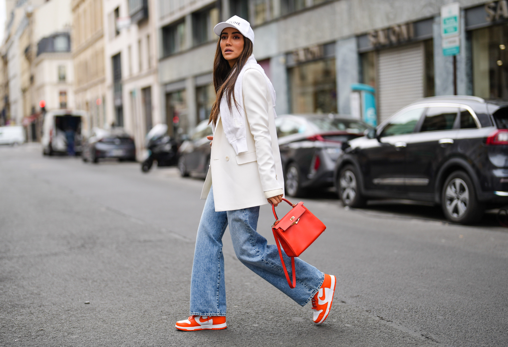 SNEAKERS STYLES THAT ARE IN TREND
