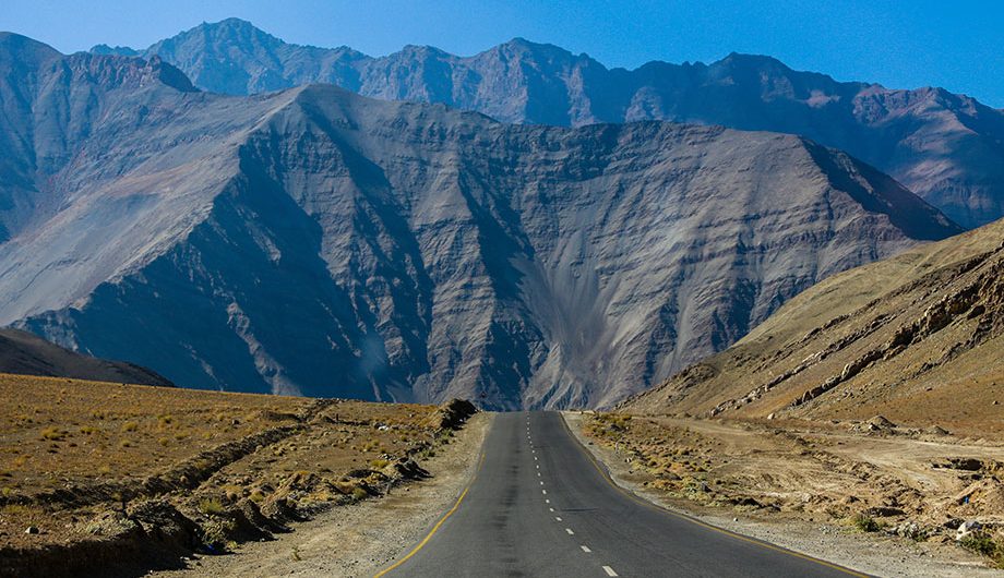 Kashmir Tour Holidays Ladakh Top Tour Destination