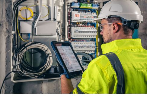 Choosing a Partner for Audio Visual and Emergency Electrical Services