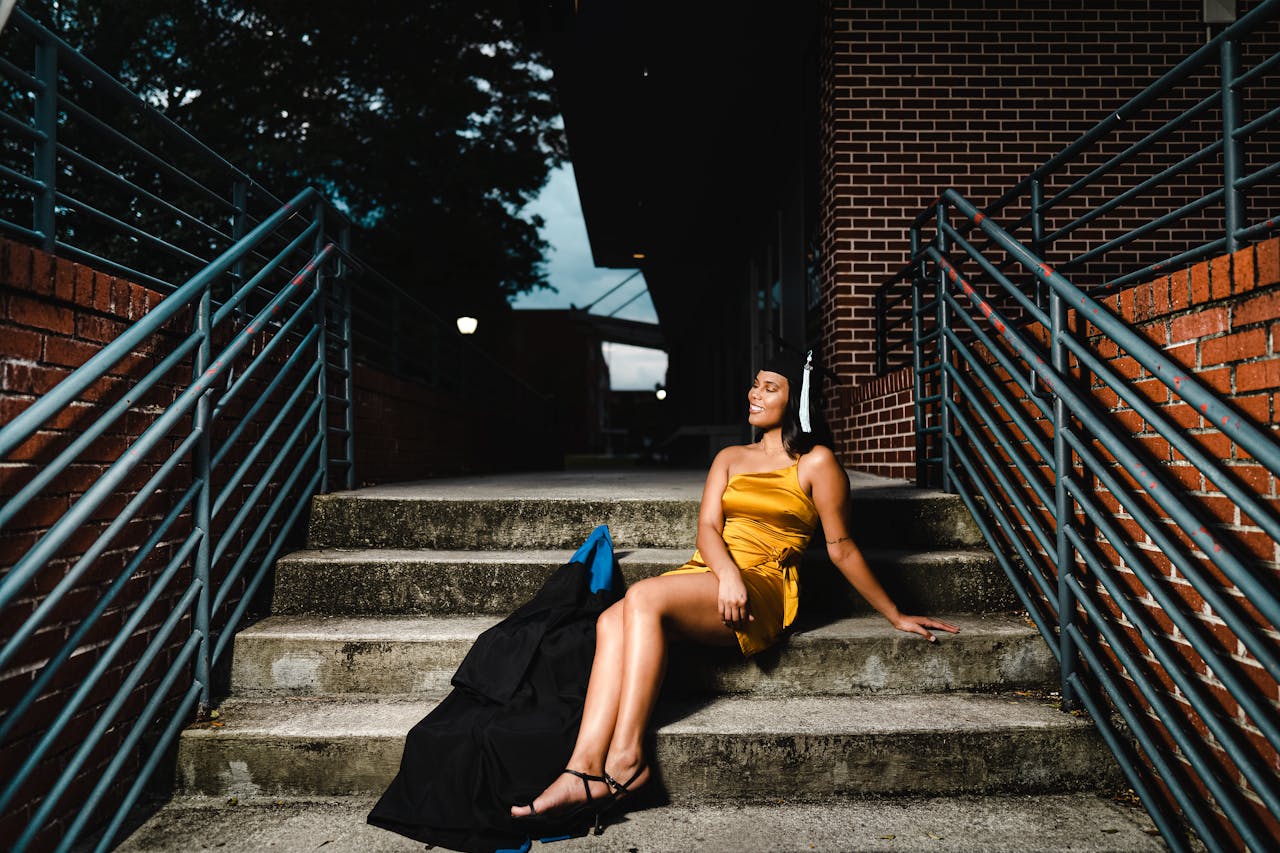 What to Wear to Graduation: A Style Guide