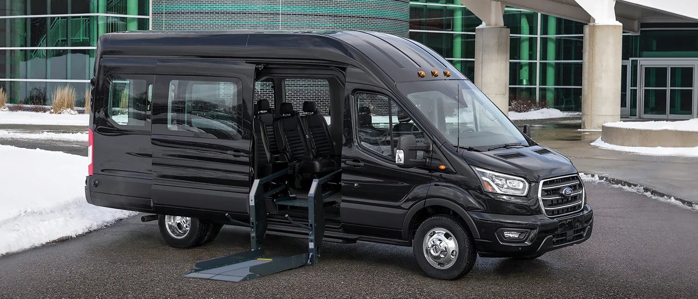 How-To Guide to Renting a Passenger Van