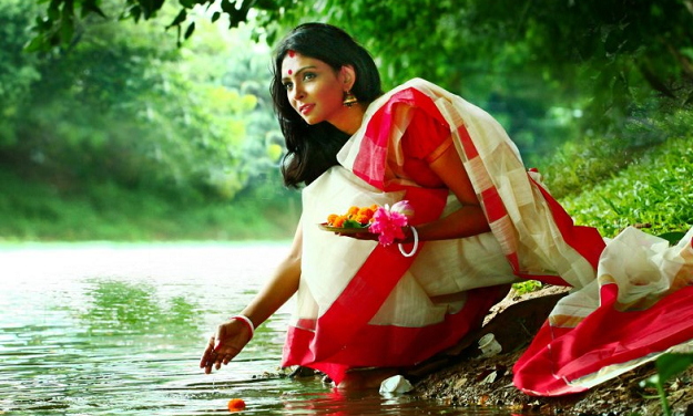 Embrace Your Inner Goddess With These Fashion Commandments For Durga Puja