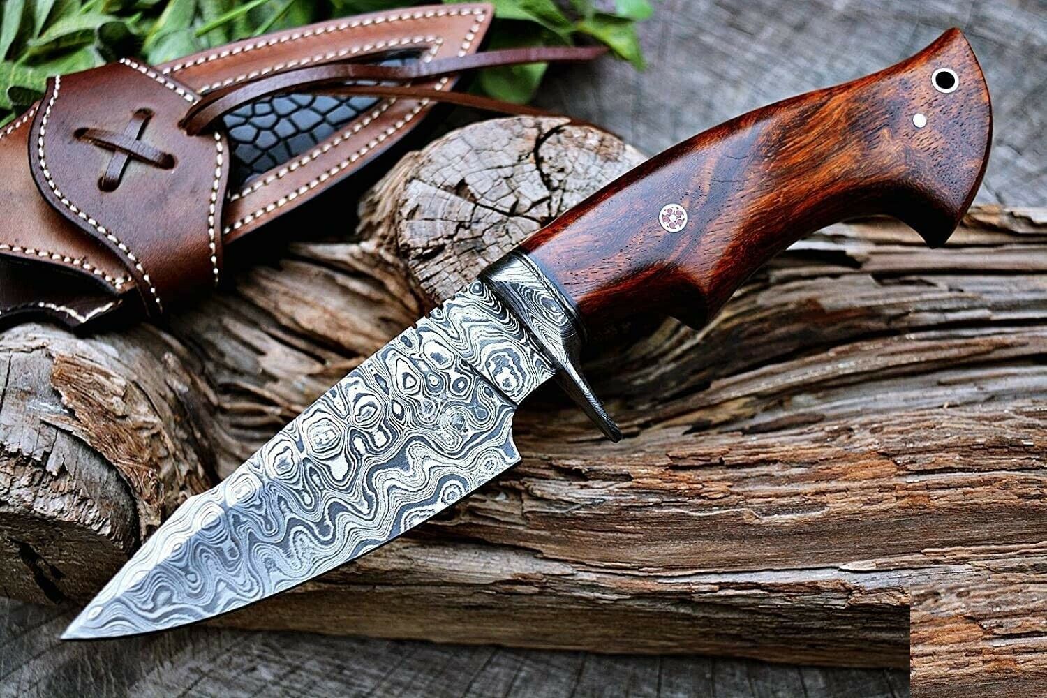 Damascus Steel Hunting Bobcat Knife