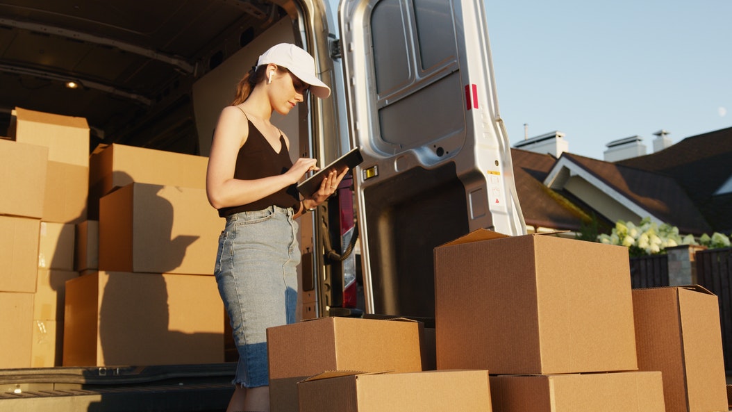 Why Should You Hire A Quilting and Moving Company?