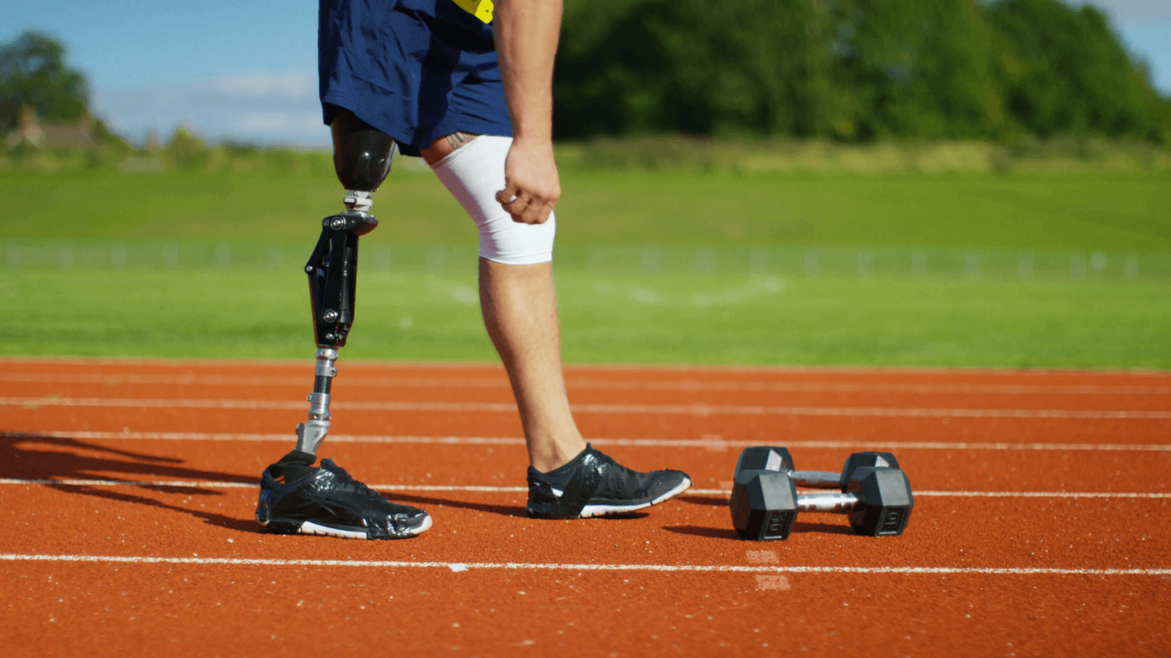 Prosthetic Legs Dynamics: Embracing Mobility with Confidence