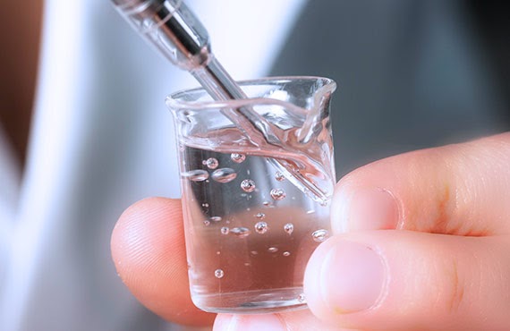 Hyaluronic Acid Products Innovations: Advancing Hydration Technology in Skincare