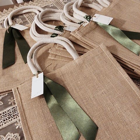 Restricting disposable plastic packaging, Hongjiang takes advantage of the trend with non woven bags!