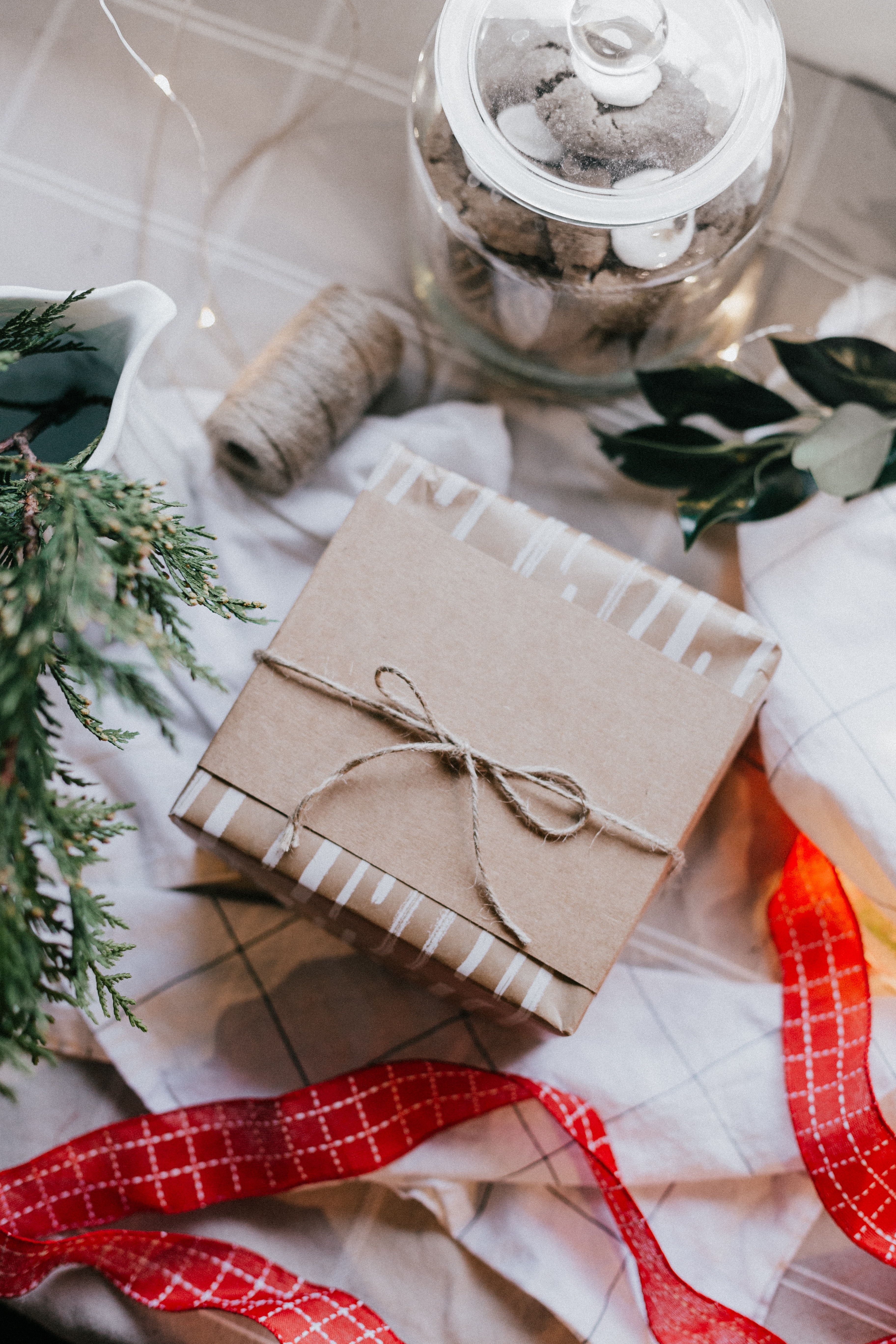Check out the utility of utilizing gift cards along with gift card envelopes in a retail business.