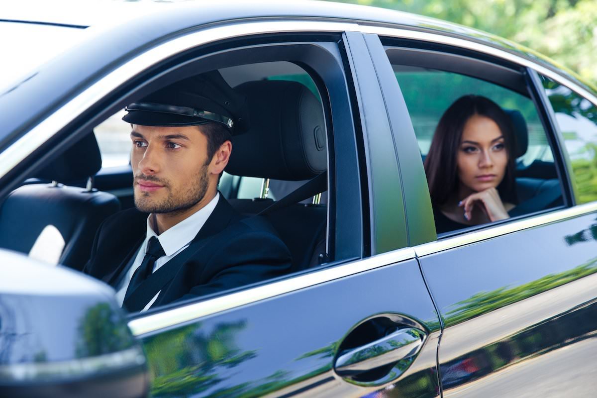 Greenwich CT Limo service - Square Limo