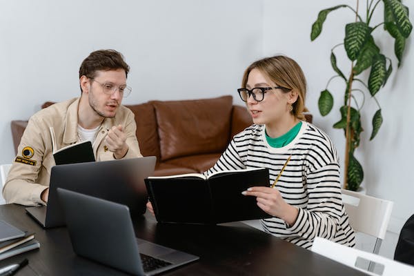 Factors to Consider While Selecting a Magento Development Agency