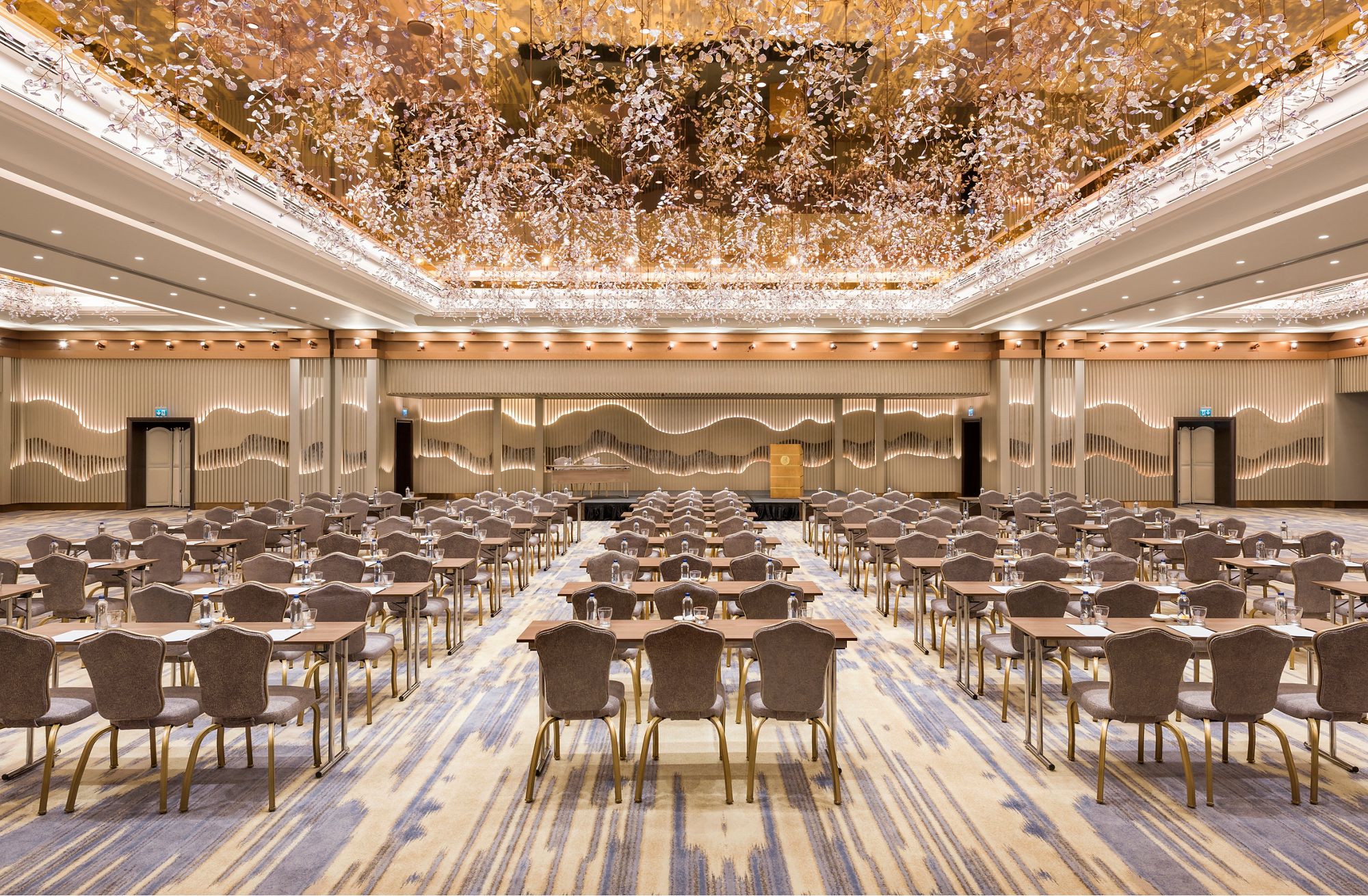 Planning a Destination wedding in Antalya? Check out these beautiful venues!