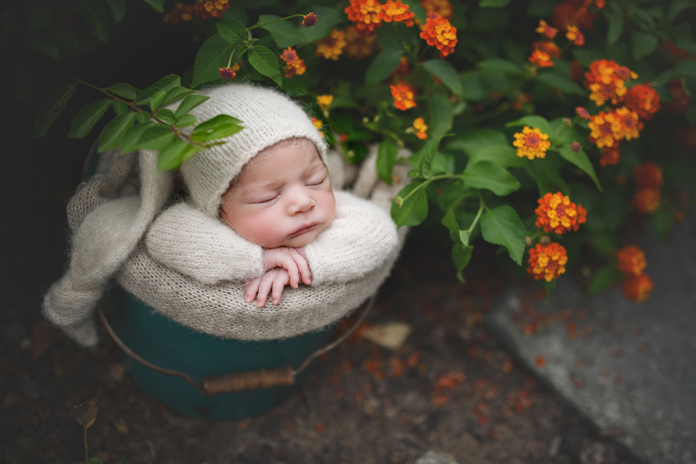 What to wear for your Newborn Session