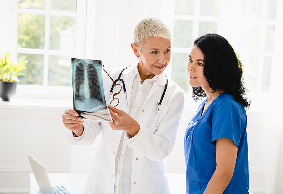 How Medical Students & Physicians Can Save Money By Investing In Financial Advice