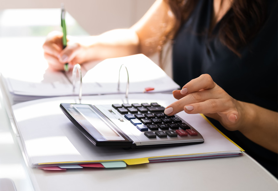 8 Smart Reasons Freelancers Should Hire An Accountant
