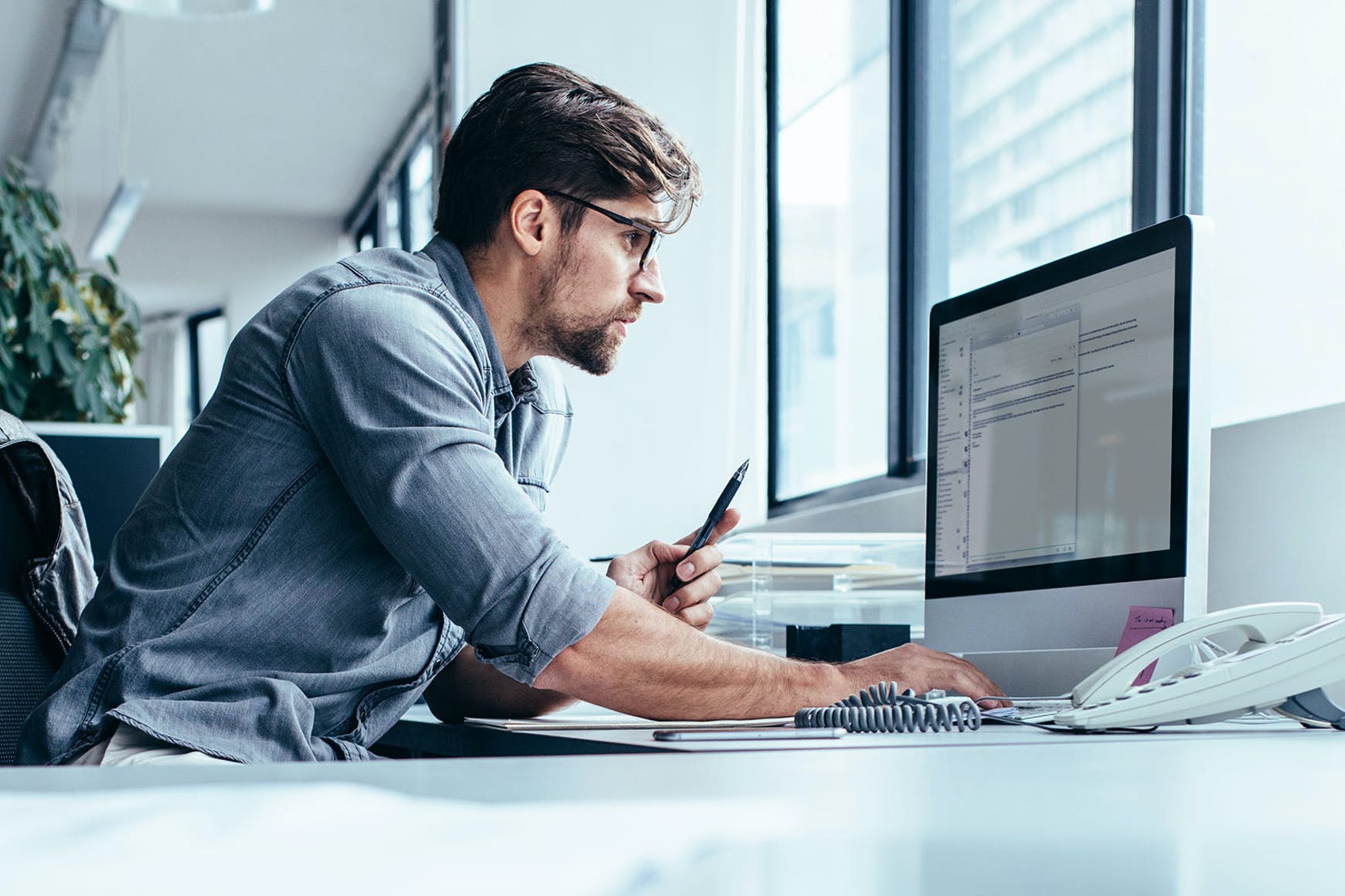 How to pursue a career in digital marketing with no experience